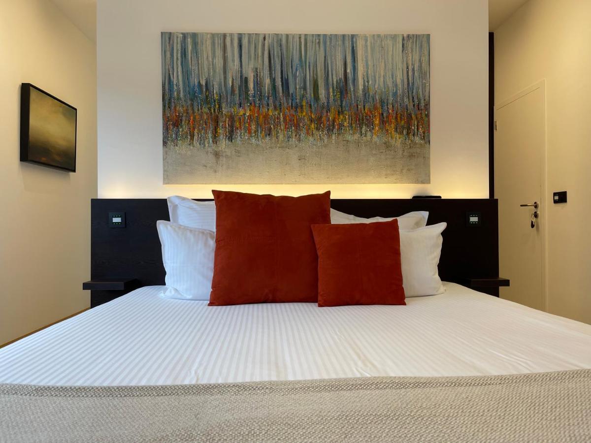 Chambres D'Hotes Les Grisons Houyet Esterno foto