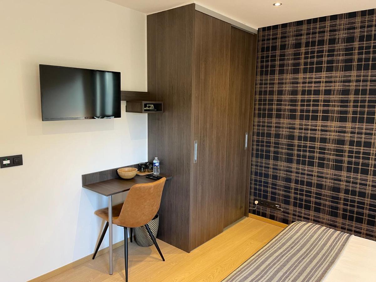 Chambres D'Hotes Les Grisons Houyet Esterno foto