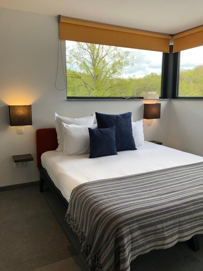 Chambres D'Hotes Les Grisons Houyet Esterno foto