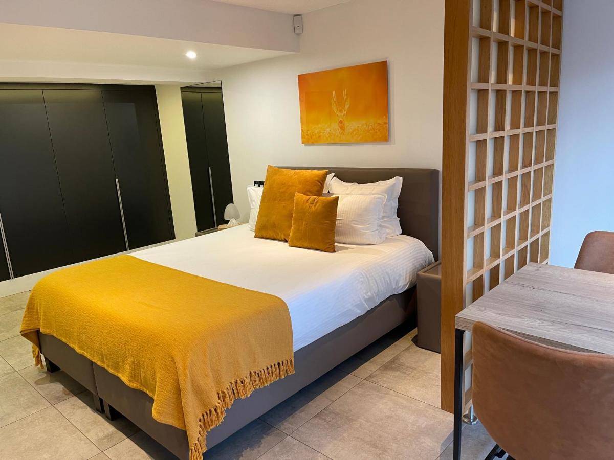 Chambres D'Hotes Les Grisons Houyet Esterno foto