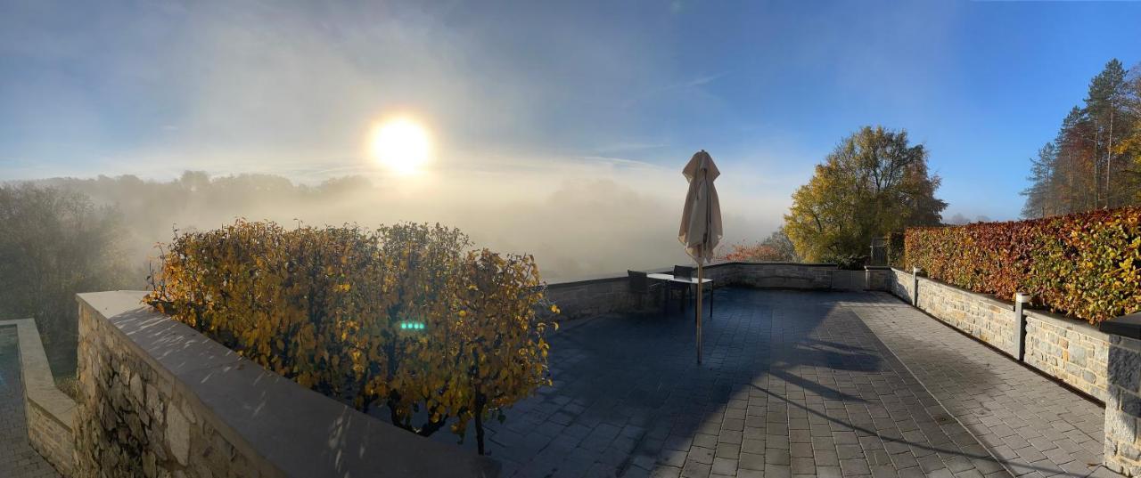 Chambres D'Hotes Les Grisons Houyet Esterno foto